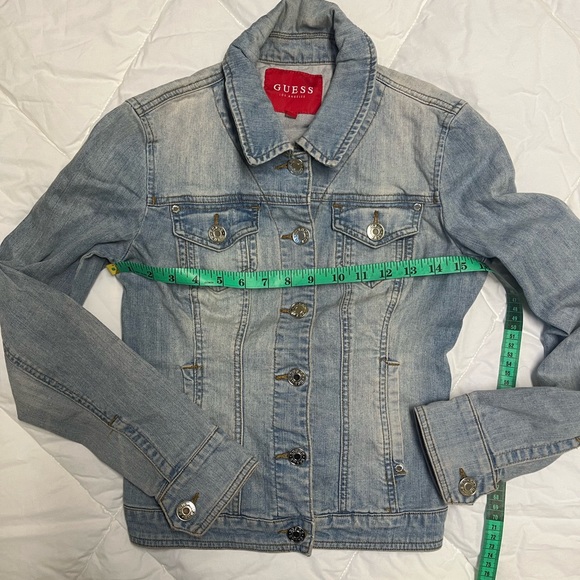 Size small guess jean coat - Picture 1 of 5